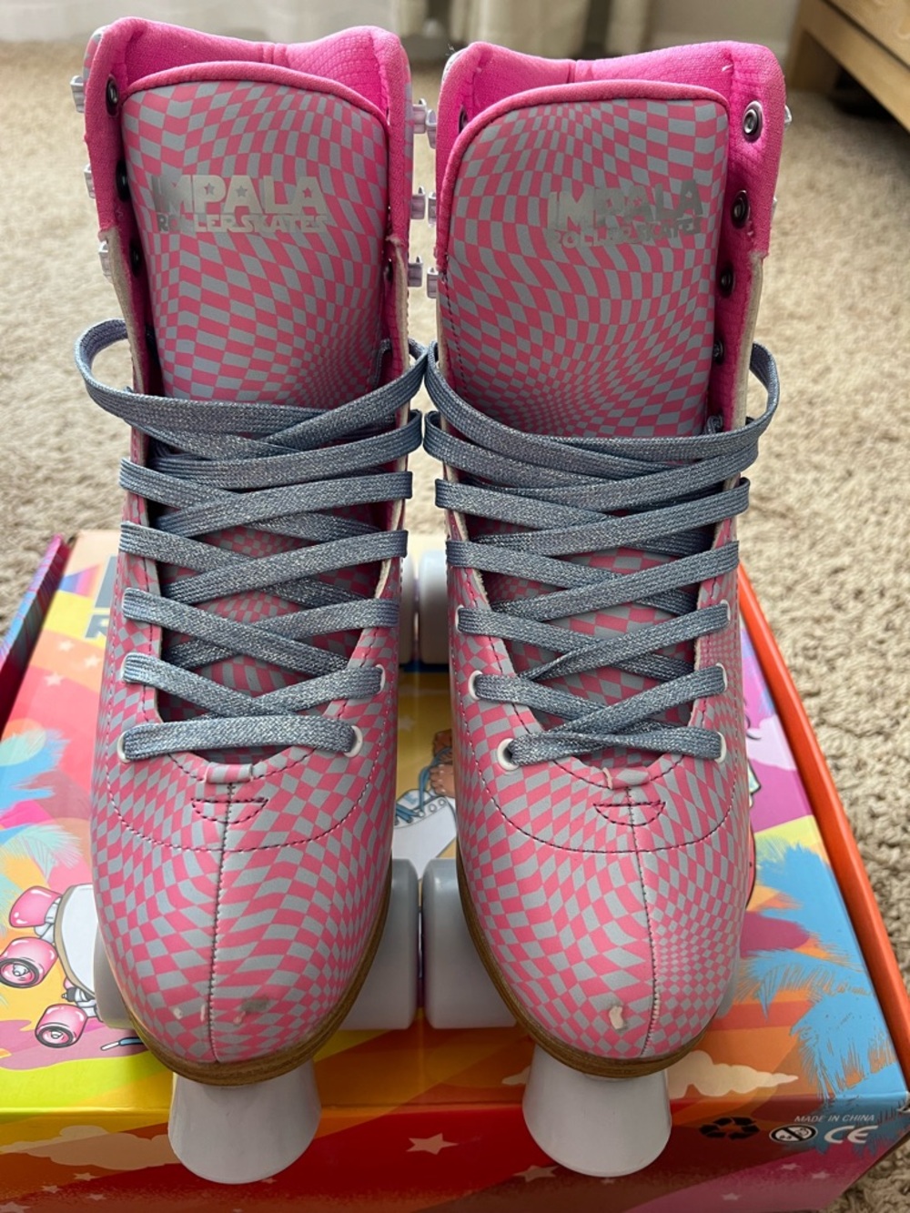Pink Checkered Women's Quad Roller Skates with Gray Laces